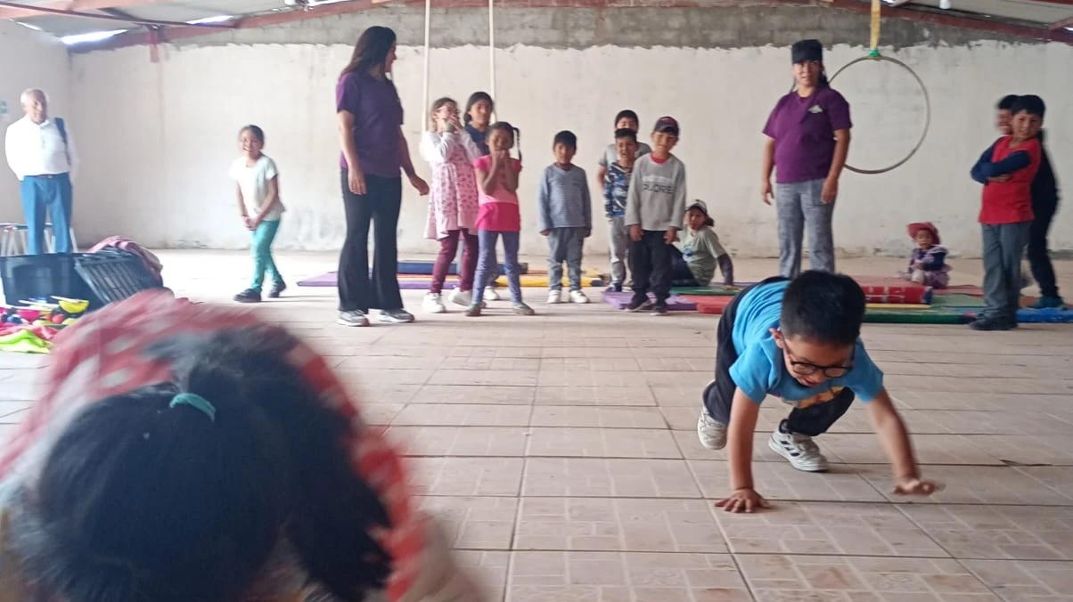 Taller "Circo Invierno" en la JJ.VV. Ramón Pérez Opazo, Iquique - Imagen 2